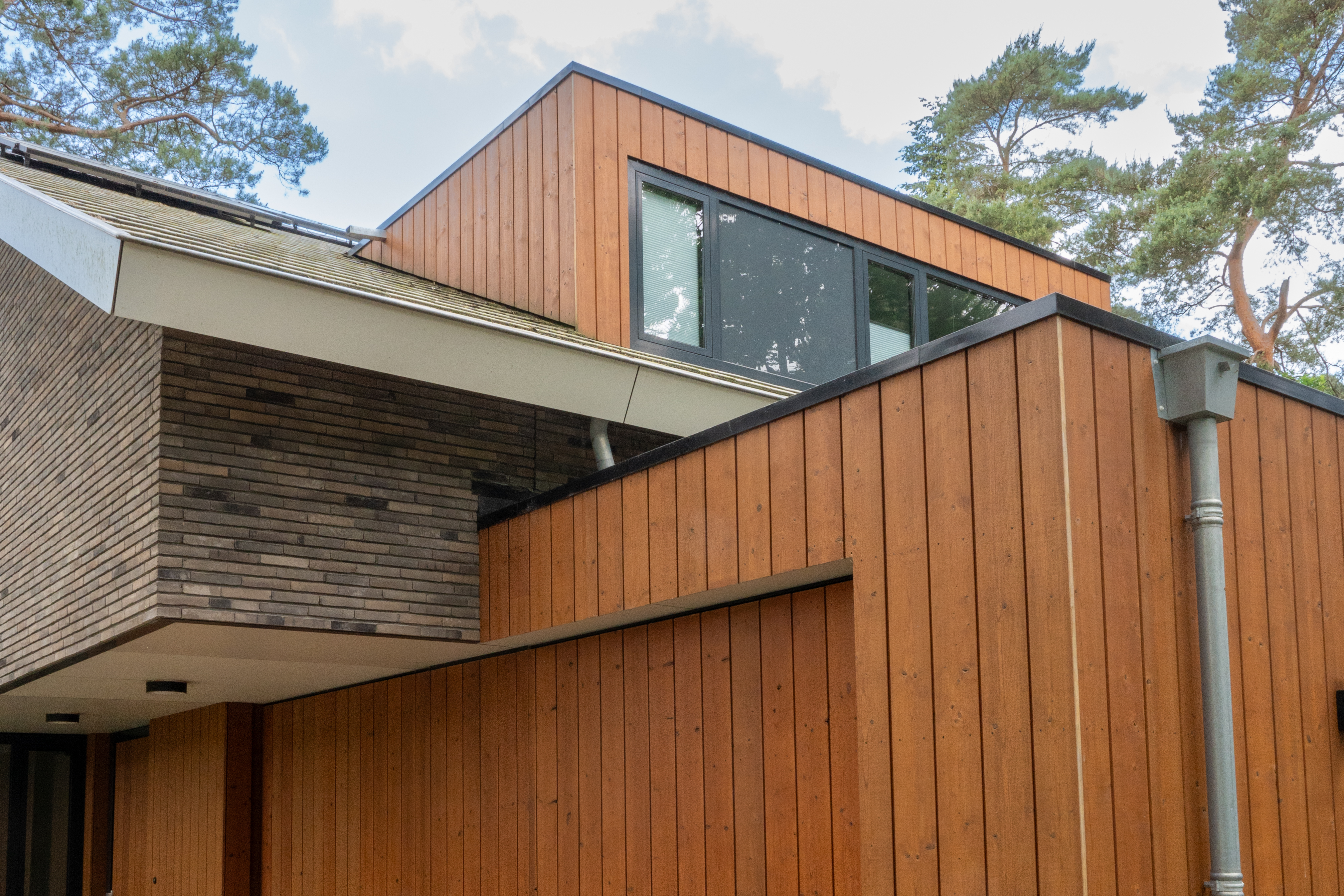 zicht op hoek en dakkapel vrijstaande woning gebouwd door bouwbedrijf w bouw